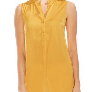 Women's Vince Camuto Sleeveless Rumple Henley